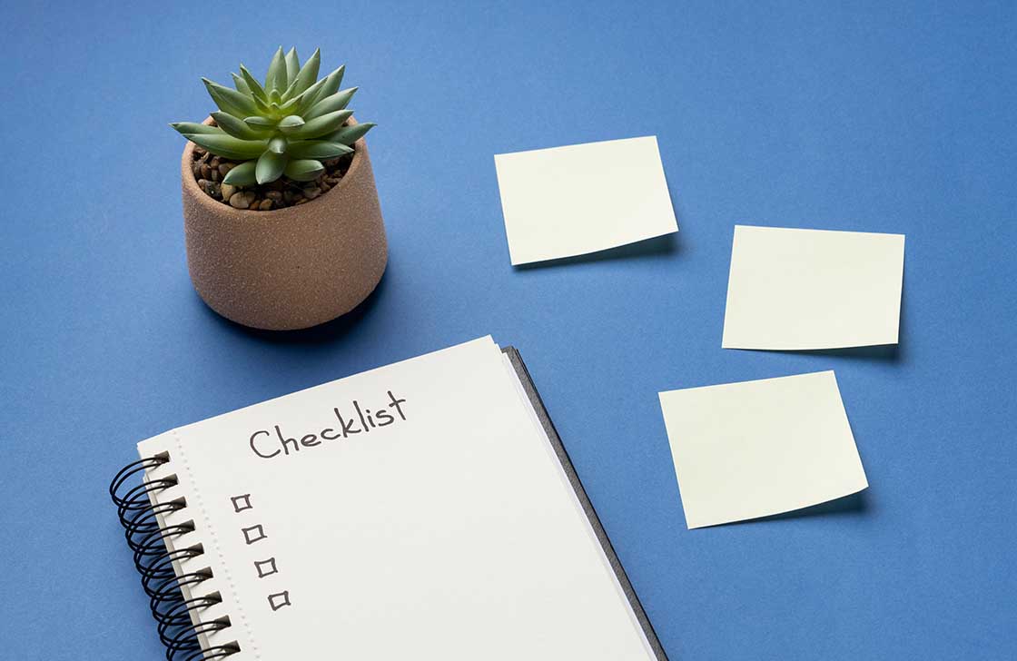 Simplifying format that demonstrates an account checklist